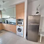 アパート Espacoso Com Excelente Espaco Exterior