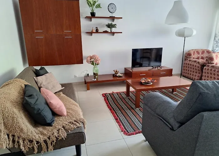 Espacoso Com Excelente Espaco Exterior Appartement Albufeira