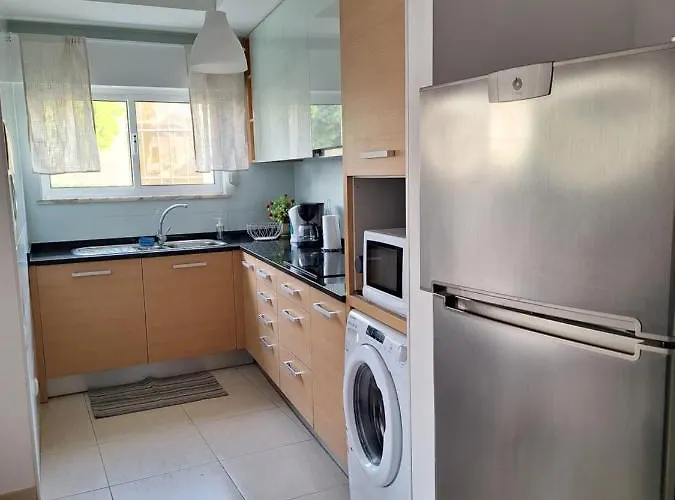 Espacoso Com Excelente Espaco Exterior Appartement Albufeira