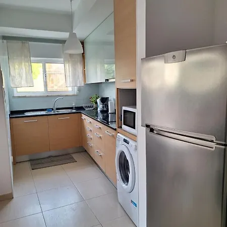 Espacoso Com Excelente Espaco Exterior Appartamento Albufeira